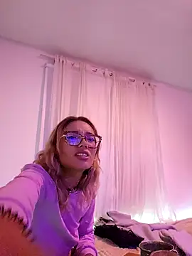 Stripchat cam girl DianaSianuro911