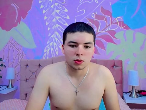 Stripchat cam girl naughty_and_hornys