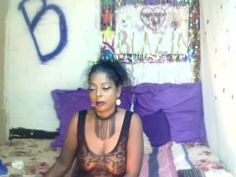 Stripchat cam girl Blazinbarbie00