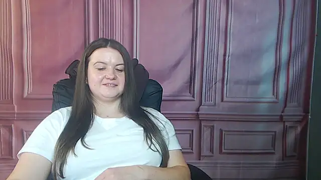 Stripchat cam girl MavkaCute