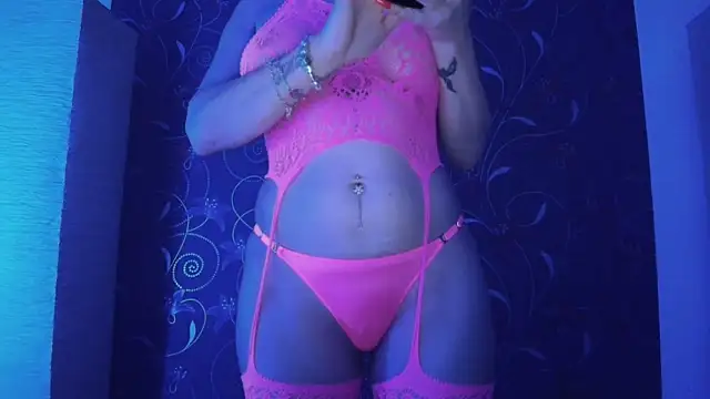 Stripchat cam girl EmmaRania