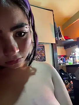 Stripchat cam girl pinkybombon