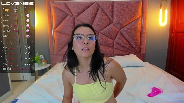 Stripchat cam girl Isaa-gray