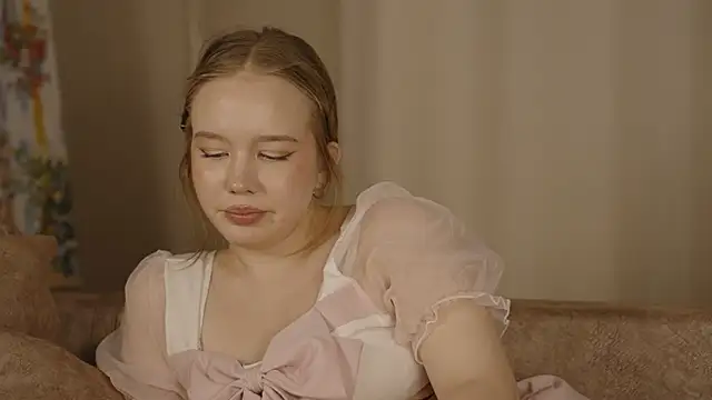 Stripchat cam girl EdaBlueberry