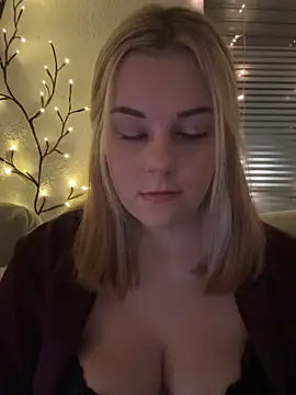 Stripchat cam girl Lisaxtra