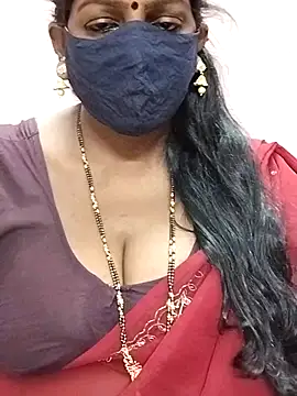 Stripchat cam girl rasmikha_r