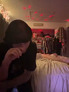 Stripchat cam girl Goldenndoll