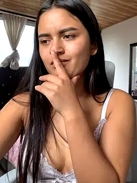 Stripchat cam girl Antonella-Mejia