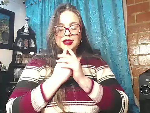 Stripchat cam girl Laia__hadid