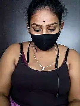 Stripchat cam girl tamil_Monisha