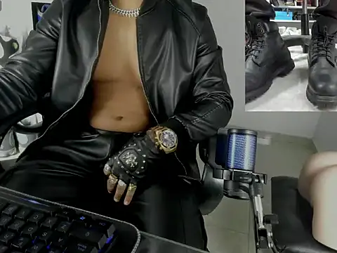 Stripchat cam girl master_leather