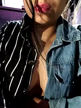 Stripchat cam girl Alizahotty24