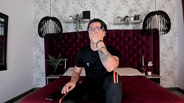 Stripchat cam girl Brandon_starkk