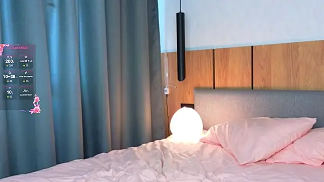 Stripchat cam girl JenyKlein