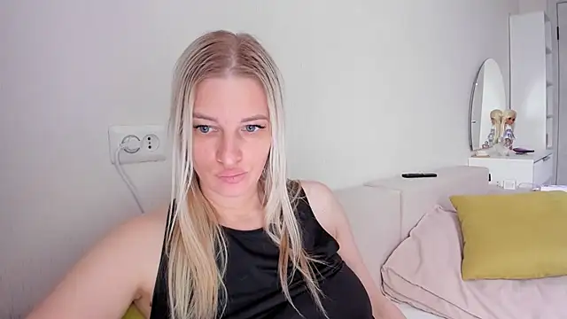 Stripchat cam girl Princessa_ya