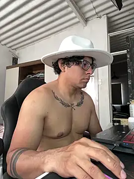 Stripchat cam girl ikkipro