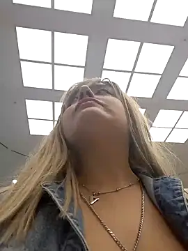 Stripchat cam girl VICKY_CAM-PE