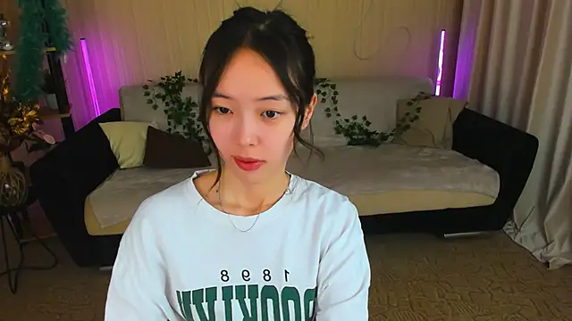 Stripchat cam girl SoulHarmoonyy