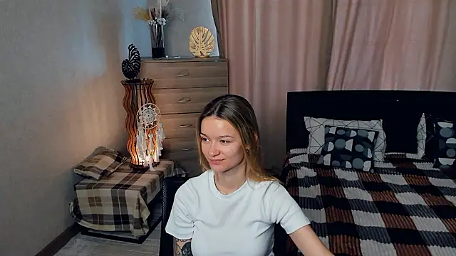 Stripchat cam girl PollyHendry