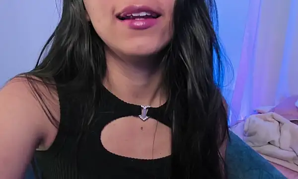 Stripchat cam girl canelleGarces