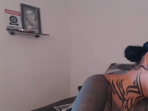 Stripchat cam girl Perola__May