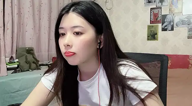 Stripchat cam girl Xiao-xiong