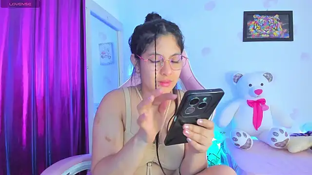 Stripchat cam girl Vivibambii