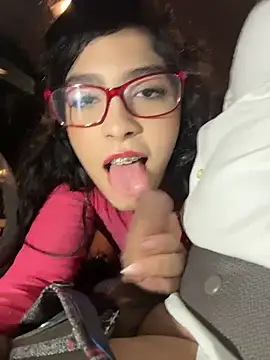 Stripchat cam girl dani_bela