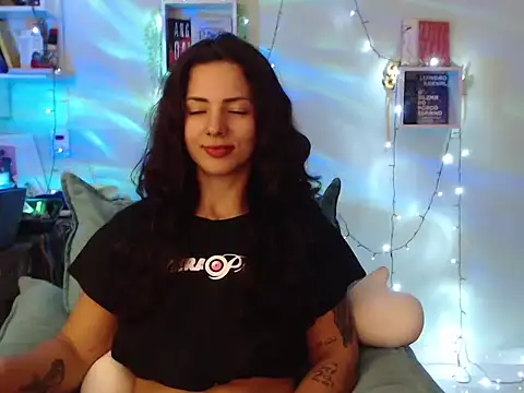 Stripchat cam girl BeellyDance