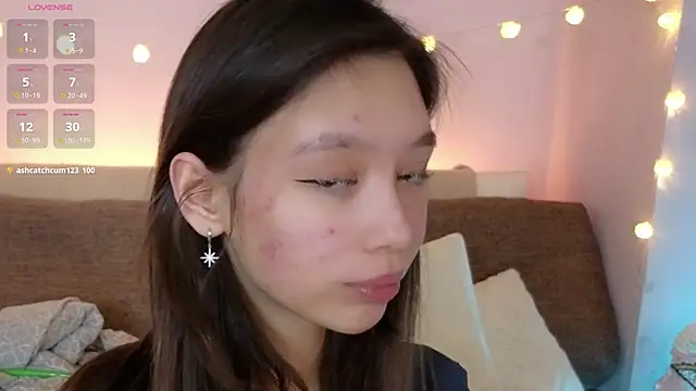 Stripchat cam girl kris-le-femme