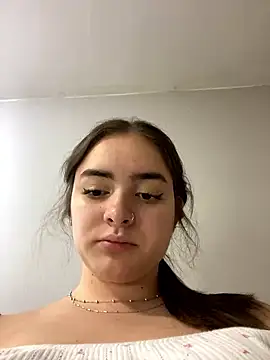 Stripchat cam girl Linda-pinkk