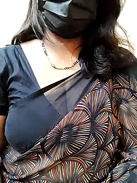 Stripchat cam girl meenakshi-91