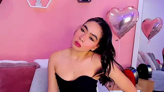Stripchat cam girl ZaraMur