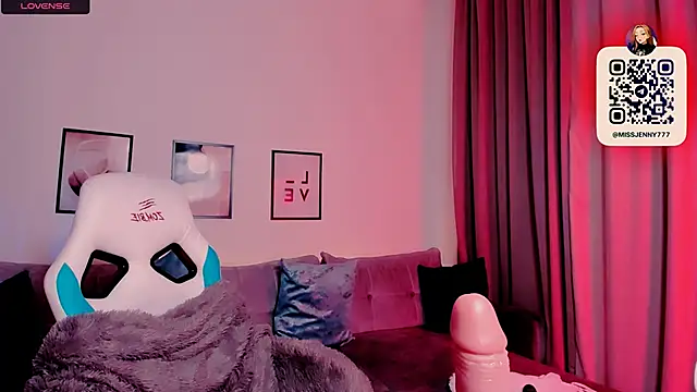 Stripchat cam girl Jenny_Luvv