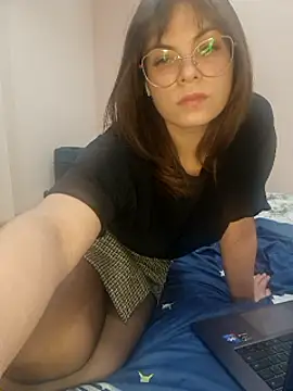 Stripchat cam girl AlisRose