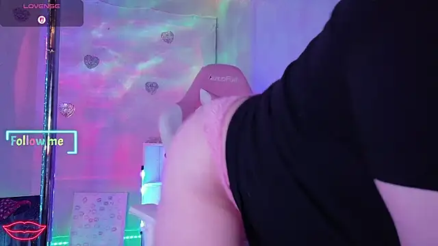 Stripchat cam girl OvLicious