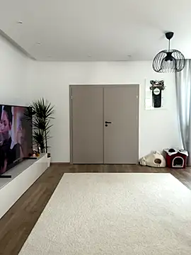 Stripchat cam girl MissyJi