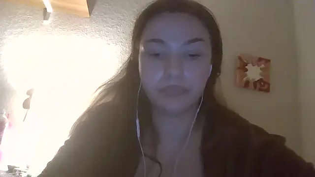 Stripchat cam girl thickcoco95