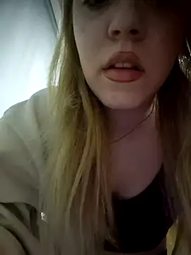 Stripchat cam girl Lolitanatasha01