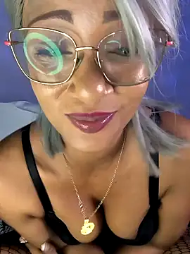 Stripchat cam girl Amaliu_