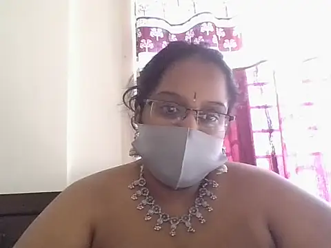 Stripchat cam girl hootypriya