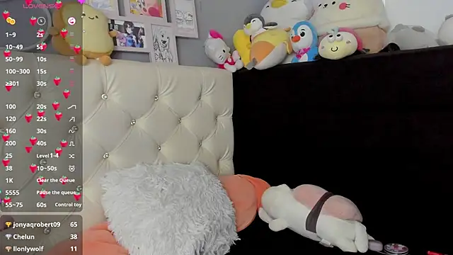 Thumbnail of Yuni_kim - Stripchat live cam