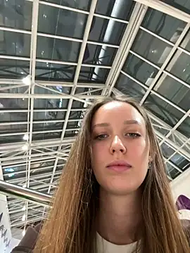 Stripchat cam girl ElliRose