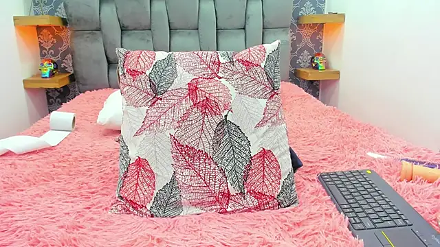 Stripchat cam girl carla_rici