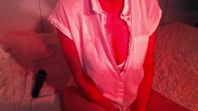 Stripchat cam girl sweetchani666